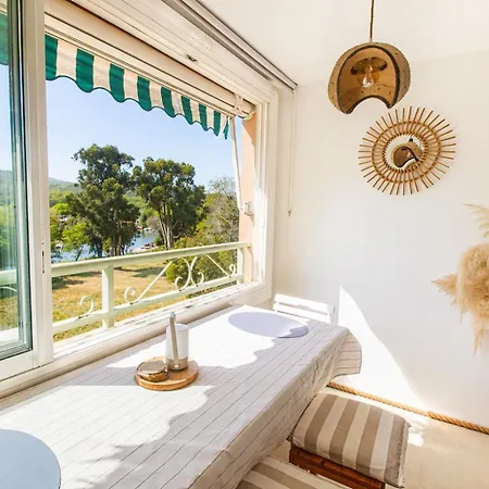 Location 2 Pieces A Agay Апартаменты