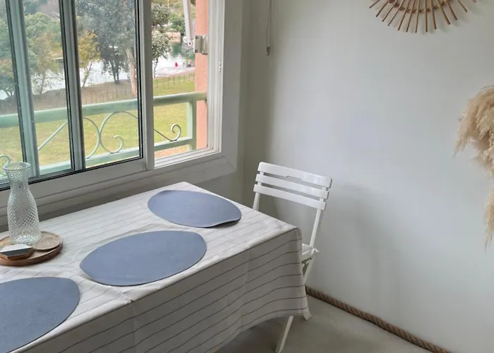 Location 2 Pieces A Agay Apartamento *